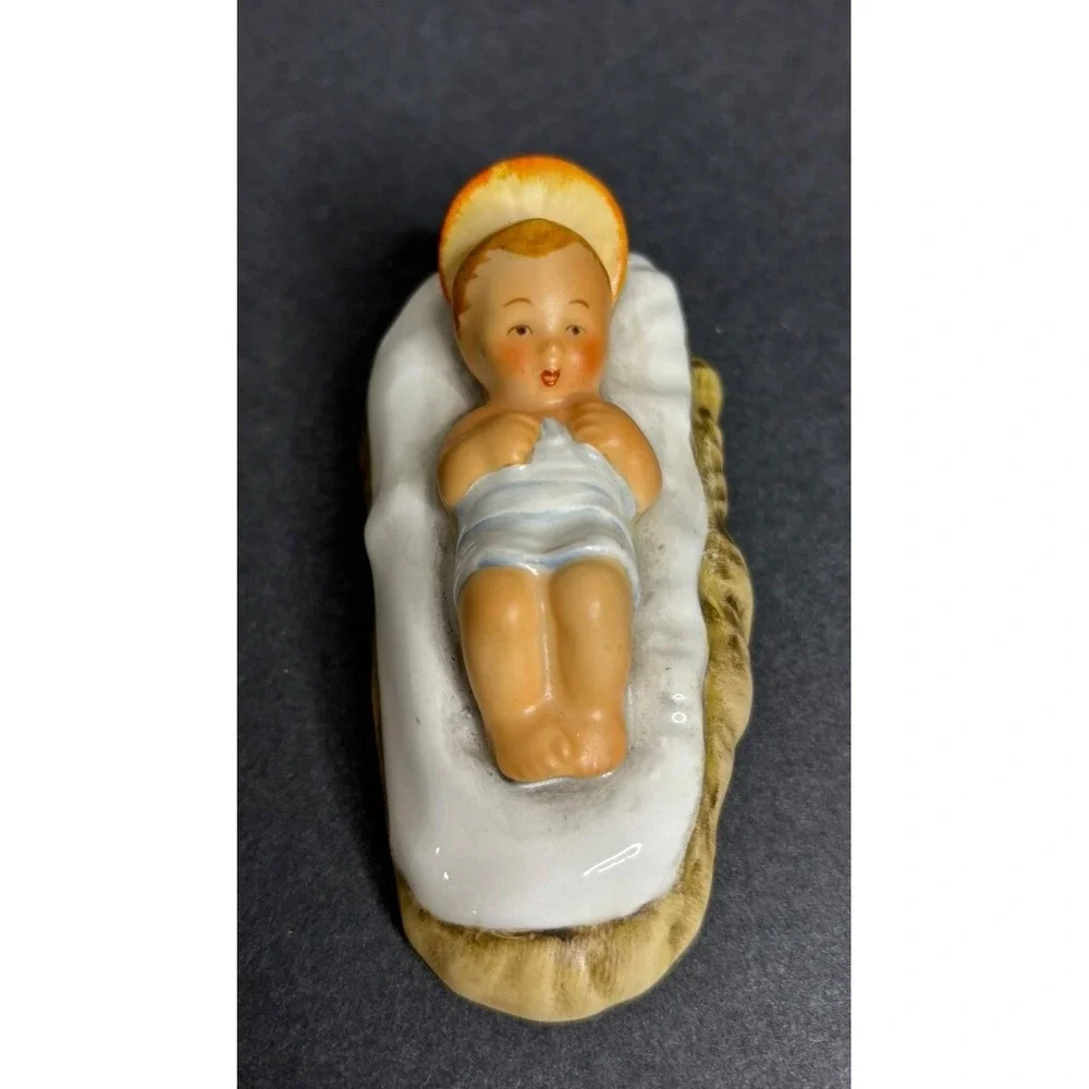 Goebel Hummel Nativity Infant Jesus Christmas Figure W Germany 214 A No Box READ